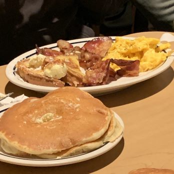IHOP - American Near Me - Virginia Beach, Virginia