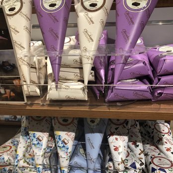 Vancouver Marketplace - a display of purple and white items - Seafood Markets Near Me - Richmond, British Columbia Vancouver Marketplace - a display of purple and white items - Seafood Markets Near Me - Richmond, British Columbia