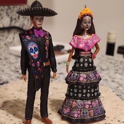 Casey's Hallmark Shop - Ornament