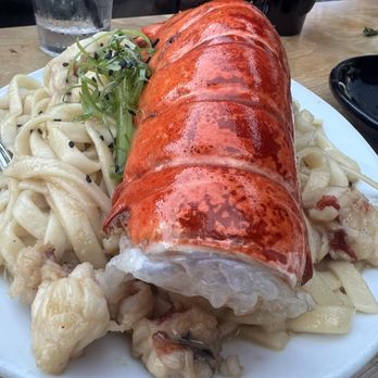 Taisho - Lobster Noodles - Sushi Bars Near Me - Sherman Oaks, California