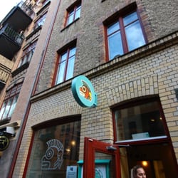 TomToms Burritos - Store front