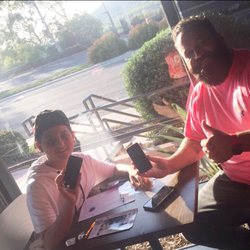 ZakTek Mobile Phone Repair - ZakTek here with my awesome client who is also an entrepreneur. I provided his screen replacement he was very satisfied!