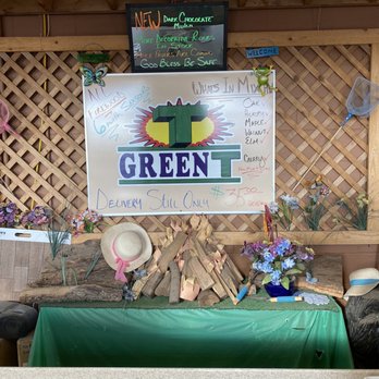 Green T Services - Interior of the place, front counter - Lawn Services Near Me - Aurora, Illinois Green T Services - Interior of the place, front counter - Lawn Services Near Me - Aurora, Illinois