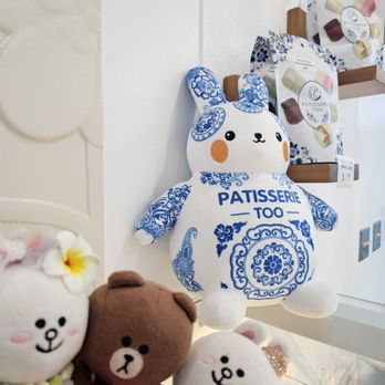 Patisserie Too - Cute plushie bunny! - Patisserie/Cake Shop Near Me - Alhambra, California
