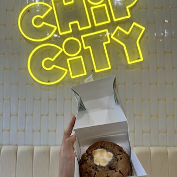 Chip City - S'mores cookie - Bakeries Near Me - Garden City, New York