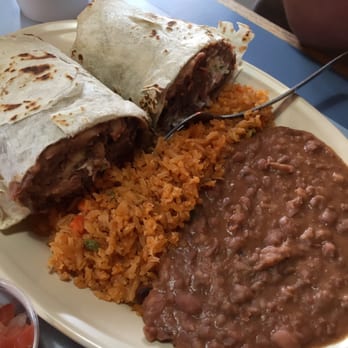 El Paisa - Giant burrito and rice & beans - Mexican Near Me - Bedford, Texas El Paisa - Giant burrito and rice & beans - Mexican Near Me - Bedford, Texas