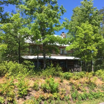 Smoky Cabins - Mont Vue- 3 bdrm a/2.5 Bthrms with a media room, outdoor wood burning fireplace, indoor gas fireplace and seasonal swim privileges. - Vacation Rentals Near Me - Townsend, Tennessee
