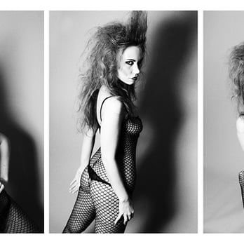 Fotografie - Moutevelidis.com - Beautyshooting on Location mit Einsatz eines Hensel Porty - Photographers Near Me - Dortmund, NW Fotografie - Moutevelidis.com - Beautyshooting on Location mit Einsatz eines Hensel Porty - Photographers Near Me - Dortmund, NW