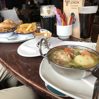 The Hairy Lemon - Irish Pub Near Me - Dublin, D