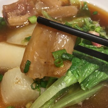 麵尊 - Beef tendon is so tender and delicious! $10 per topping. - Noodles Near Me - Hong Kong, HK