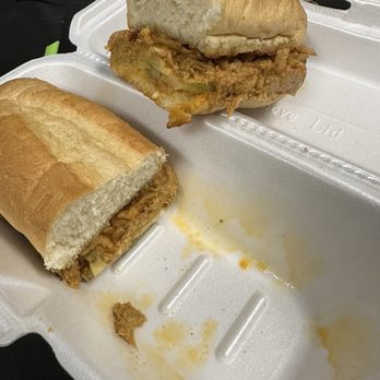 Dave's Deli - Nashville Hot Chicken Dip Sandwich- 5.7/10 - Desserts Near Me - Lexington, Kentucky