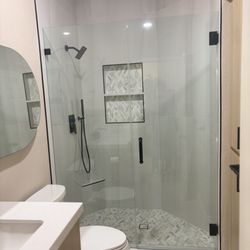 Cali Bath And Kitchen - Custom Glass door