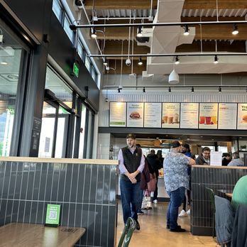 Shake Shack - Interior dining room - Coffee & Tea Near Me - North Brunswick, New Jersey