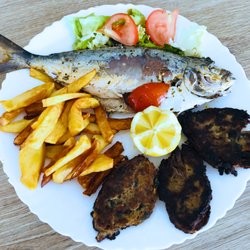 La Licorne - Liche du Grau du Roi Frites maison Beignets d'aubergine