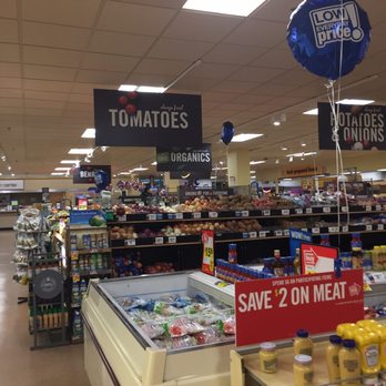 Stop & Shop - Stop&Shop Supermarket of Lexington -- 36 Bedford Street, Lexington Interior - Grocery Near Me - Lexington, Massachusetts Stop & Shop - Stop&Shop Supermarket of Lexington -- 36 Bedford Street, Lexington Interior - Grocery Near Me - Lexington, Massachusetts