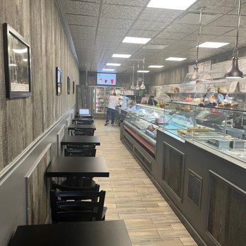 Orlando's Deli - the inside of a deli - Delis Near Me - Bethpage, New York Orlando's Deli - the inside of a deli - Delis Near Me - Bethpage, New York