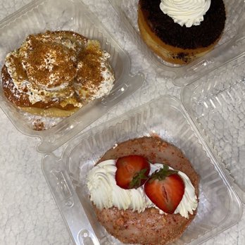 Friendly Donuts - Donuts Near Me - Orange, California Friendly Donuts - Donuts Near Me - Orange, California