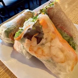 Spring Roll with shrimp and pork. Spring Roll with shrimp and pork.