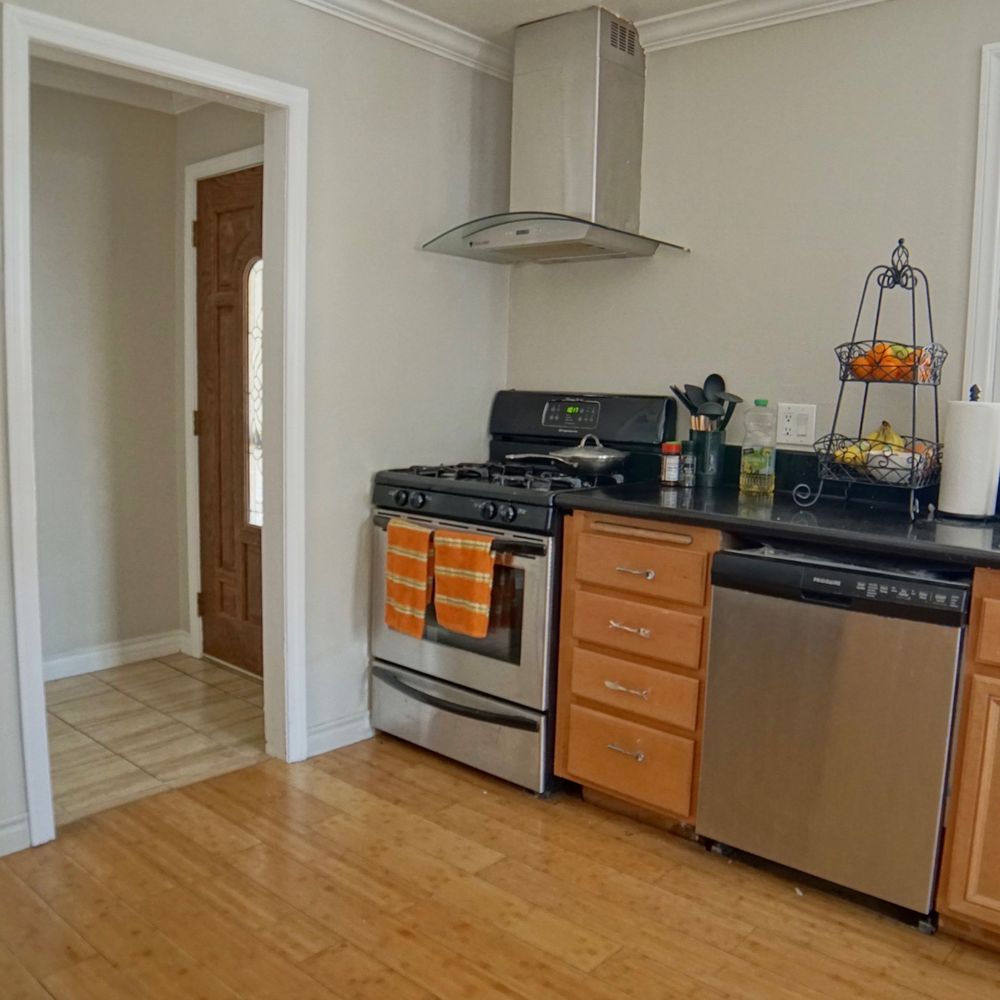 Ammar Bakhus - My kitchen! - Real Estate Agents Near Me - Ojai, California Ammar Bakhus - My kitchen! - Real Estate Agents Near Me - Ojai, California