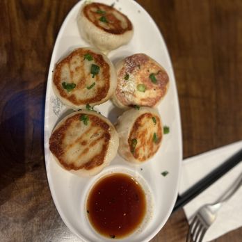 Kung Fu Noodle - 5 Piece Pan-Fried pork buns - Chinese Near Me - San Angelo, Texas Kung Fu Noodle - 5 Piece Pan-Fried pork buns - Chinese Near Me - San Angelo, Texas