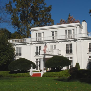 Soundview Manor - Hotels Near Me - White Plains, New York Soundview Manor - Hotels Near Me - White Plains, New York