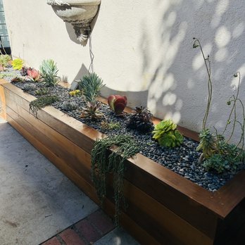 TH Gates & Fences - Ipe planter - Fences & Gates Near Me - Los Angeles, California TH Gates & Fences - Ipe planter - Fences & Gates Near Me - Los Angeles, California