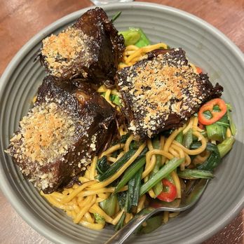 Sampan - Braised Short Rib with Lo Mein - Asian Fusion Near Me - Philadelphia, Pennsylvania