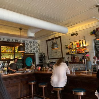 Hillside Farmacy - Cute bar!! - New American Near Me - Austin, Texas