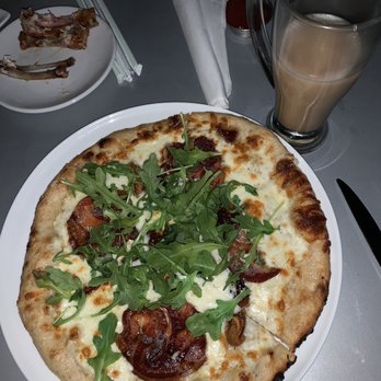 Barking Mad Cafe - Pancetta + fig pizza - Coffee & Tea Near Me - Gaithersburg, Maryland