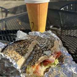 Bridgeway Bagel - everything bagel w/ chive/dill cc, tomato, red onion & avocado
