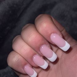 Bloom Nails & Spa - Nails
