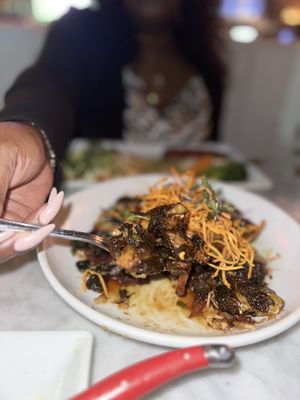 Ruggles Black by null