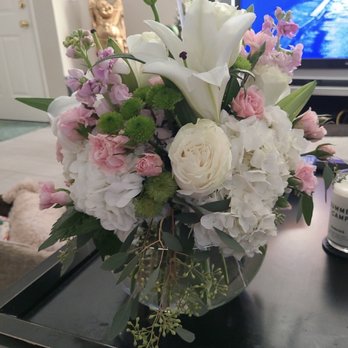 Monterey Park Florist - Very beautiful arrangement - Florists Near Me - Monterey Park, California Monterey Park Florist - Very beautiful arrangement - Florists Near Me - Monterey Park, California