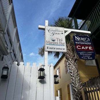 The Tini Martini Bar - Cocktail Bars Near Me - St Augustine, Florida The Tini Martini Bar - Cocktail Bars Near Me - St Augustine, Florida