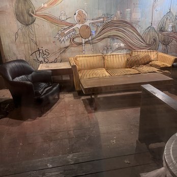 Common Grounds - Wall art, indoor seating - Coffee & Tea Near Me - Waco, Texas