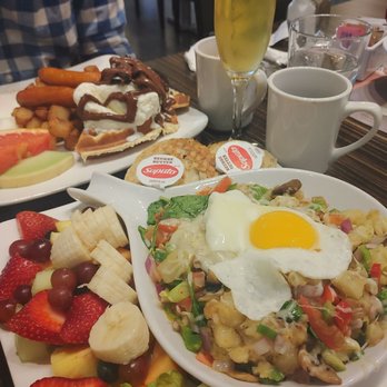 Allo Mon Coco - Oreo waffle with sausage (back) and vegetarian casserole with fresh fruit (front) - Breakfast & Brunch Near Me - Ottawa, Ontario