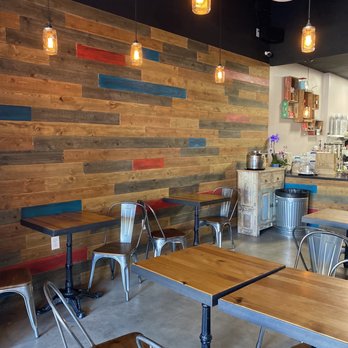 Cafe 86 - Inside 7/20/21 - Cafes Near Me - Northridge, California Cafe 86 - Inside 7/20/21 - Cafes Near Me - Northridge, California