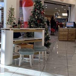 New York Nails & Spa