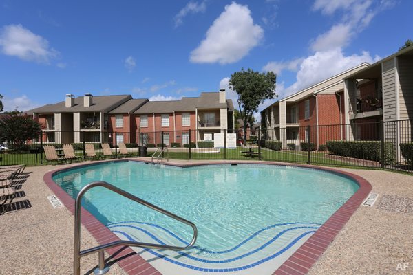 Settler's Cove Apartments