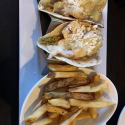 Plymouth Public House - Grilled fish tacos
