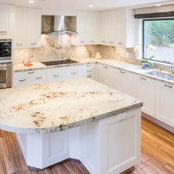 Monterey Kitchens - Bright Transitional
