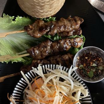 Kiin Extraordinary Thai - Moo Yang Mixture - Thai Near Me - San Diego, California Kiin Extraordinary Thai - Moo Yang Mixture - Thai Near Me - San Diego, California