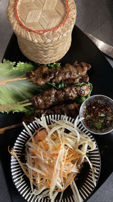 KIIN EXTRAORDINARY THAI by null