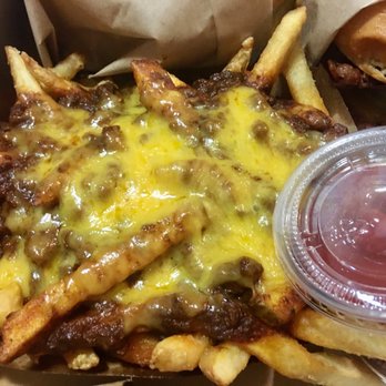 Burger & Cream - Chili cheese fries - Sandwiches Near Me - Grass Valley, California