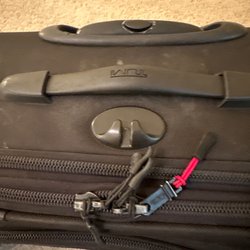 Tumi - Tumi Top handle repaired
