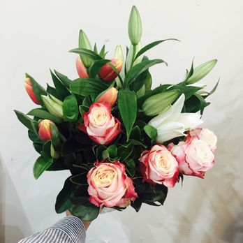 Lucy's Florist - Florists Near Me - Summer Hill, NSW Lucy's Florist - Florists Near Me - Summer Hill, NSW