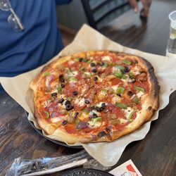 Just Tap'd - Deluxe Pizza