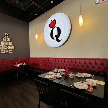 Queen Of Hearts - a dining room with red booths - Coffee & Tea Near Me - Kitchener, Ontario Queen Of Hearts - a dining room with red booths - Coffee & Tea Near Me - Kitchener, Ontario