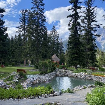 Cascade Gardens - Parks Near Me - Banff, Alberta Cascade Gardens - Parks Near Me - Banff, Alberta