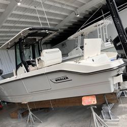 Boston Whaler - 28 Dauntless ready for delivery !